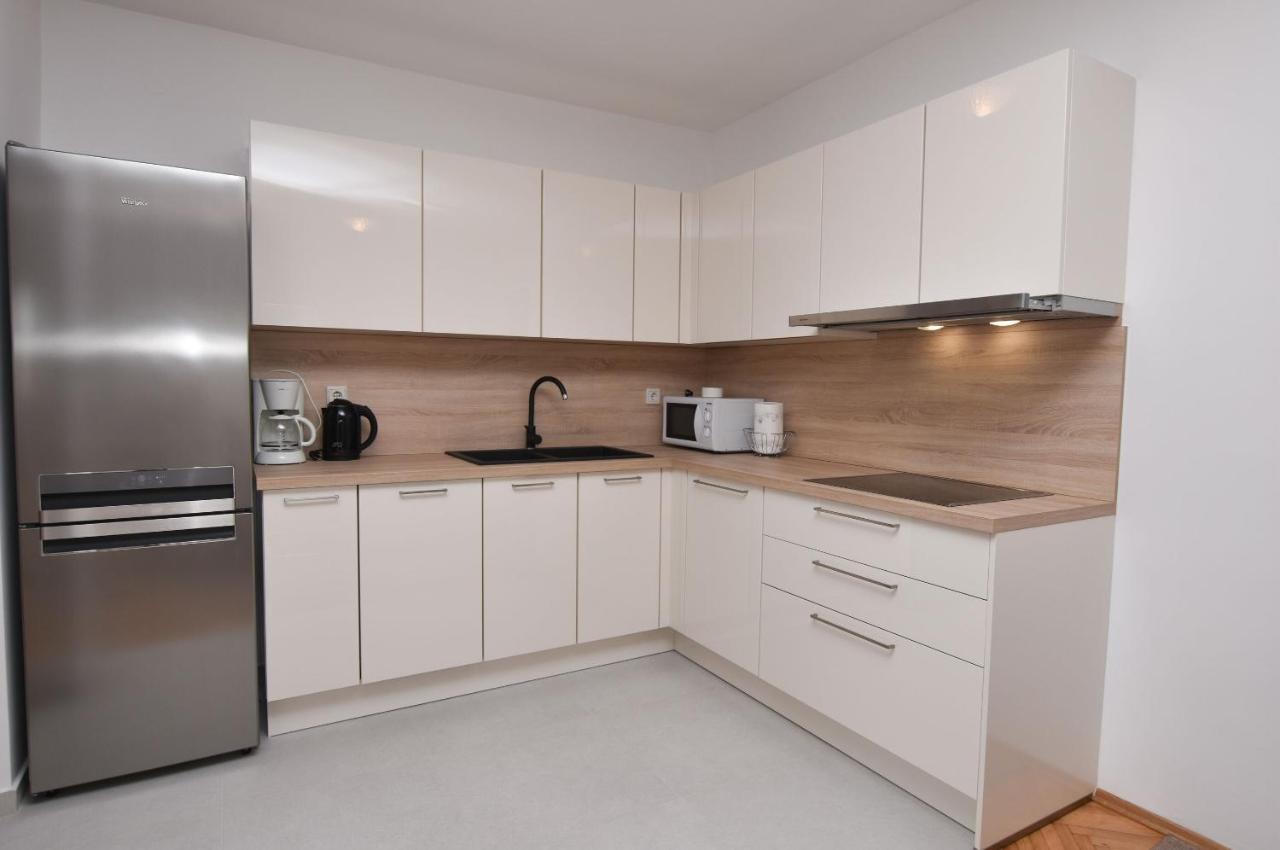 Apartments Danica Primosten Luaran gambar