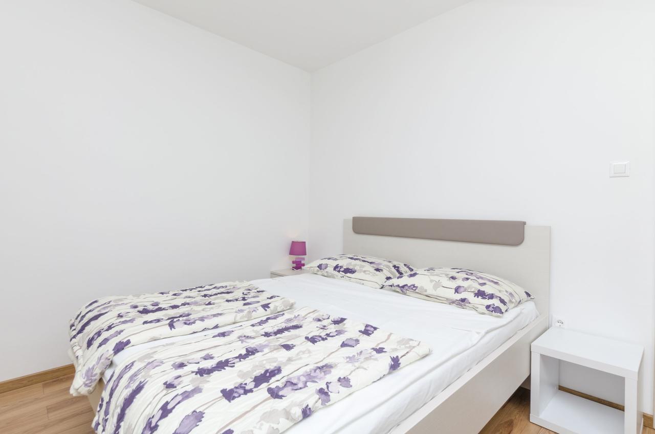 Apartments Danica Primosten Luaran gambar