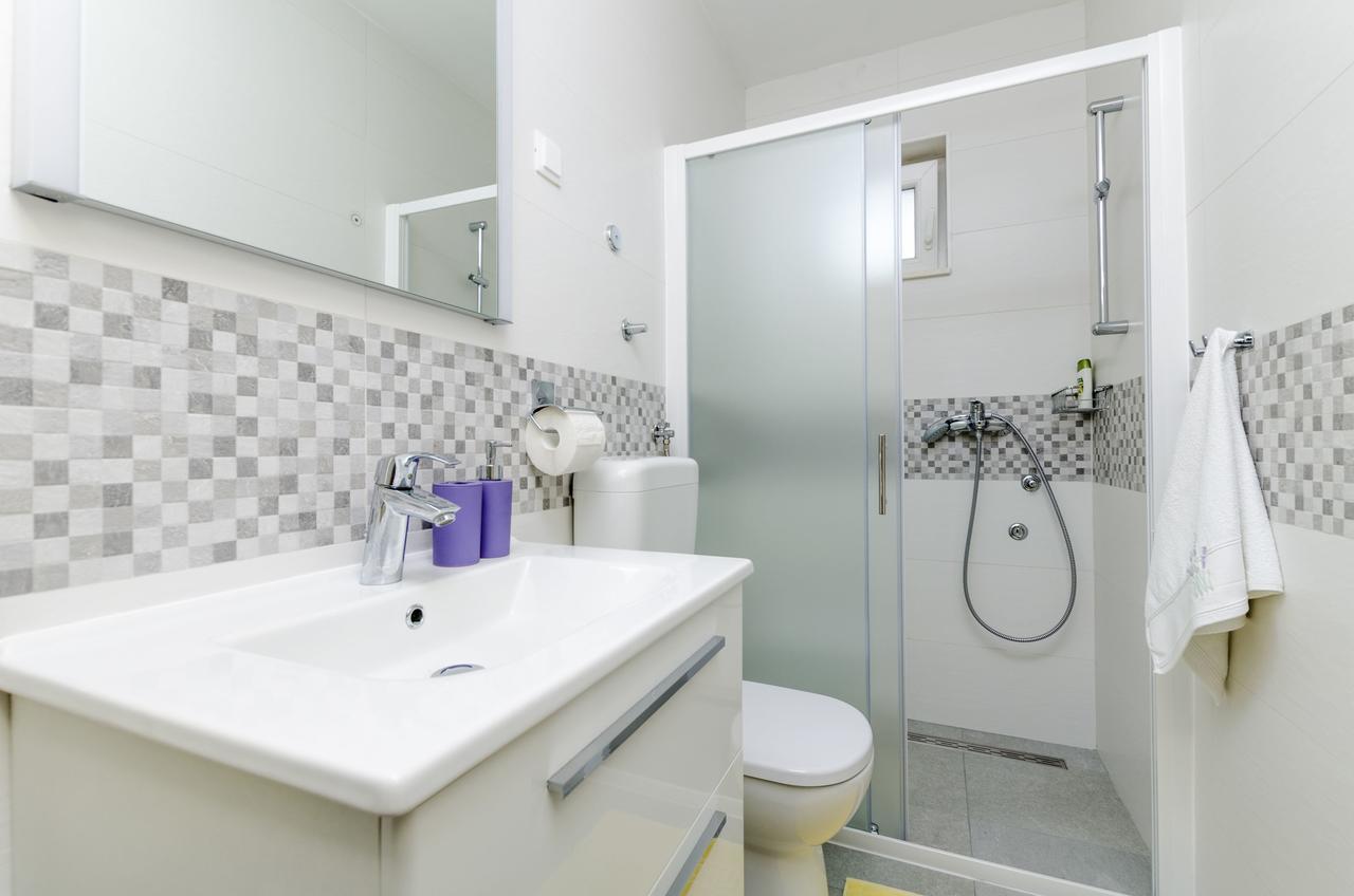 Apartments Danica Primosten Luaran gambar